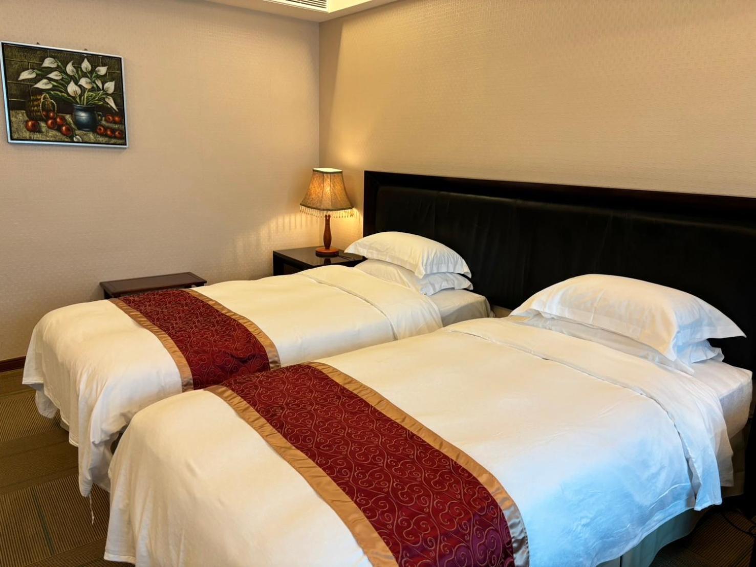 Art Spa Hotel Yilan Екстер'єр фото