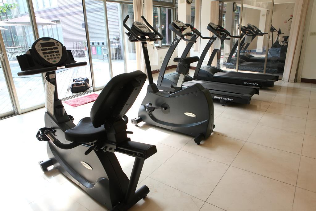 Art Spa Hotel Yilan Екстер'єр фото